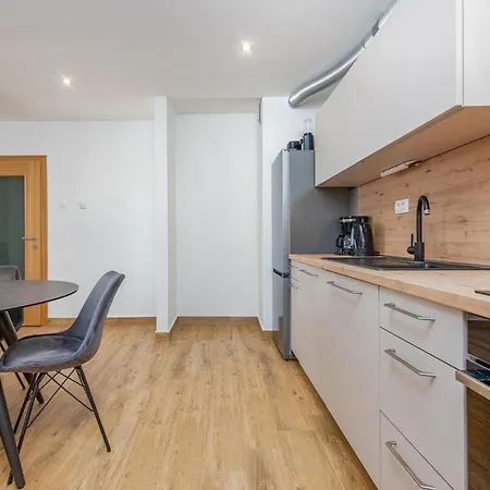 Awesome In With Wifi * Zadar