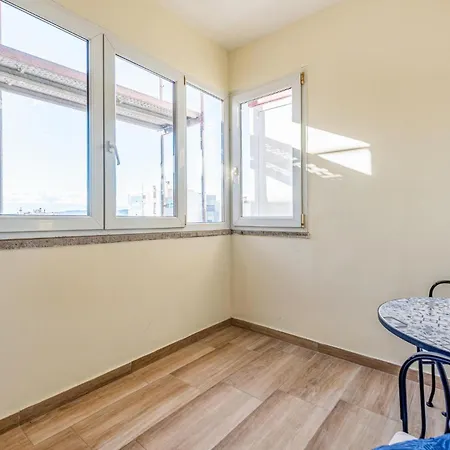 Awesome In With Wifi Appartement Zadar